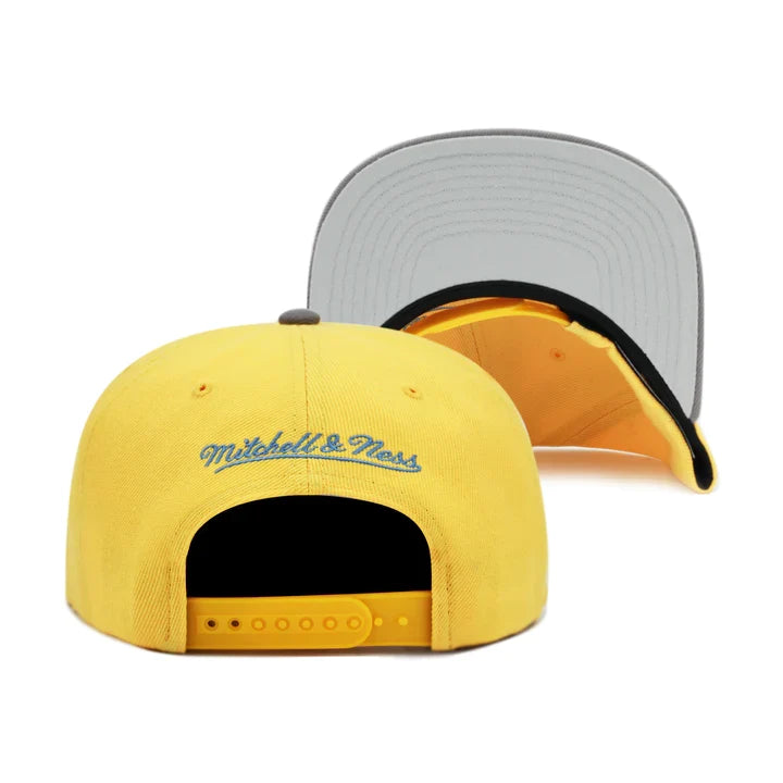 Memphis Grizzlies Mitchell & Ness NBA Core Basic Gold and Gray Snapback Hat for Men product image 3, provided for visual