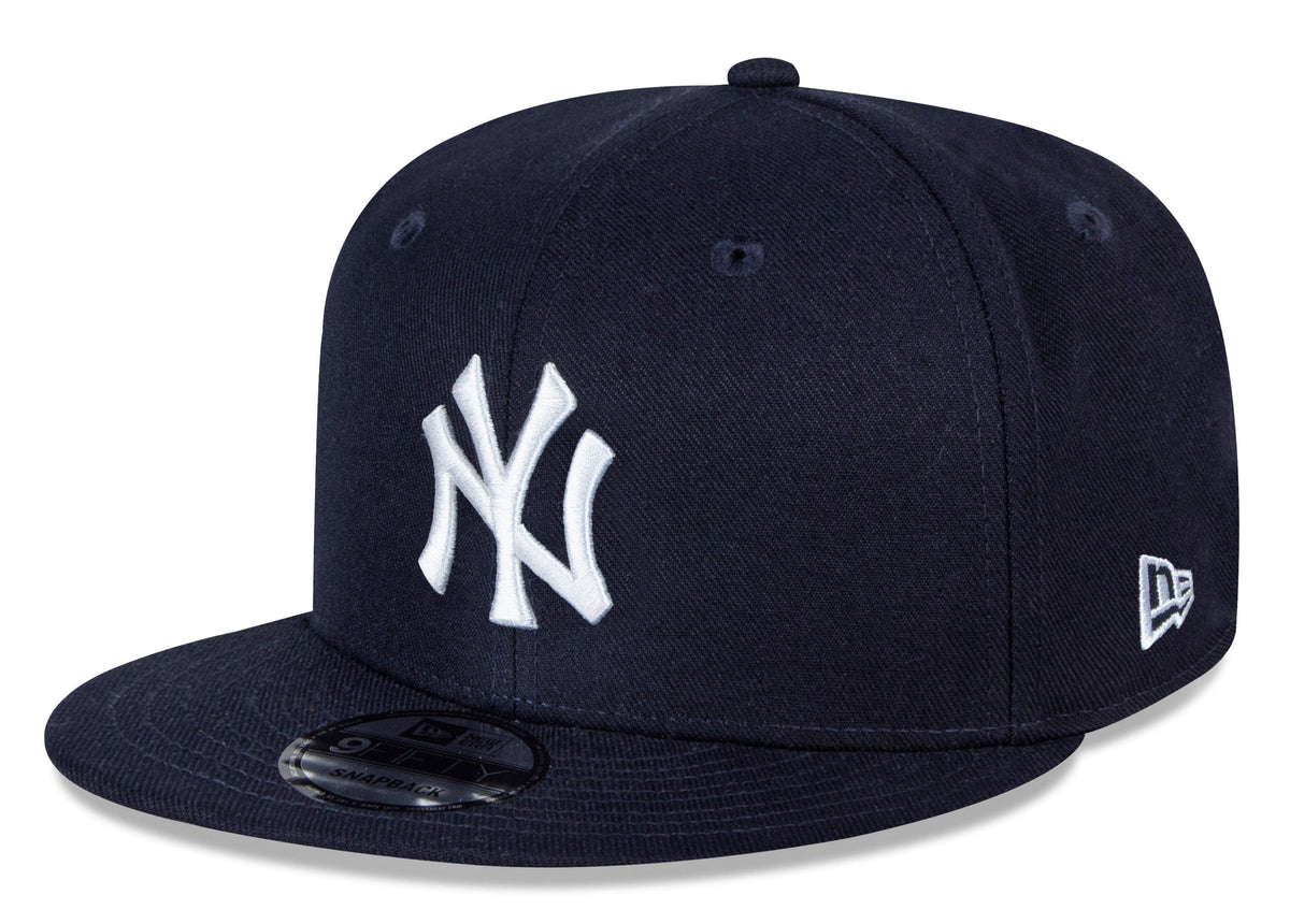 Men’s New York Yankees New Era MLB Basic 9FIFTY Snapback Hat product image 1, provided for visual reference and product