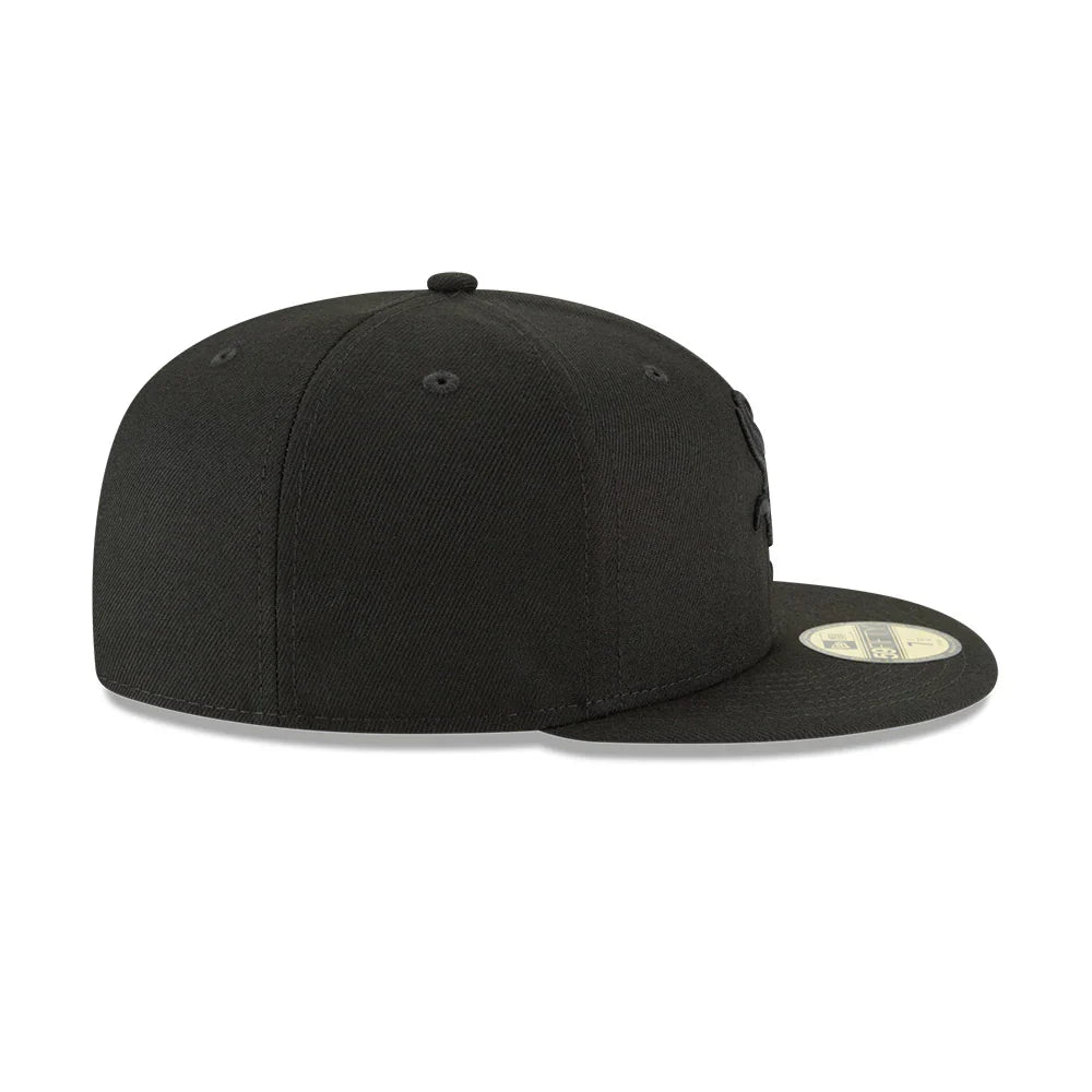 Chicago White Sox New Era Tonal Black On Black 59FIFTY Fitted Hat for Men product image 5, provided for visual reference and