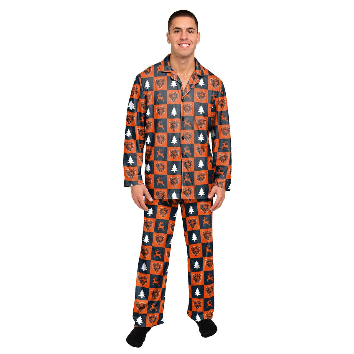 Chicago Bears Patches Button Up Pajama Set By FOCO for Men product image 1, provided for visual reference and product detail