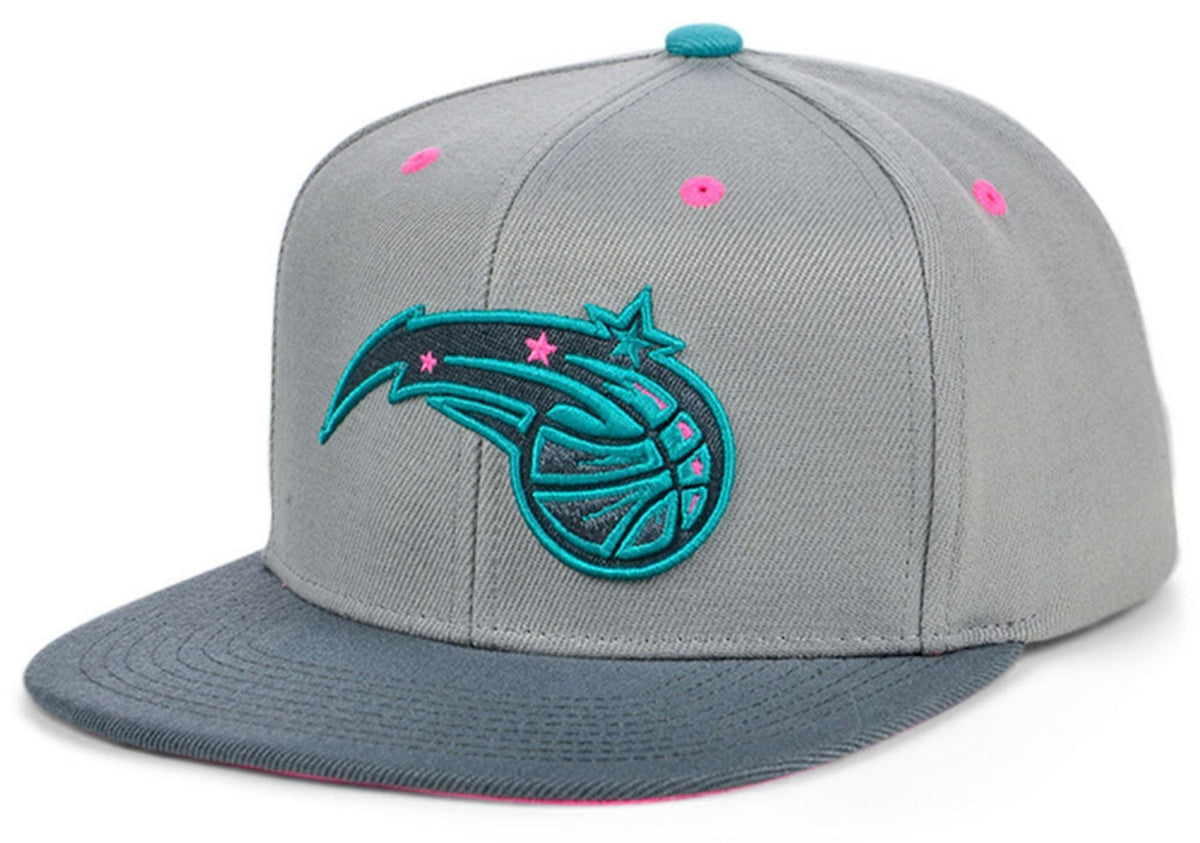 Orlando Magic Mitchell & Ness Gray Wolf Mags Snapback Hat for Men product image 1, provided for visual reference and product