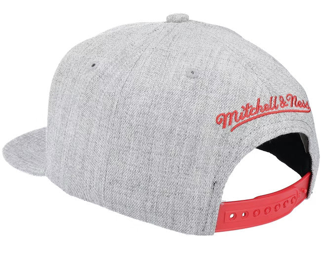 Atlanta Hawks Team Heathered Gray 2.0 Mitchell & Ness Snapback Hat product image 3, provided for visual reference and