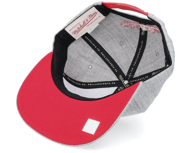 Atlanta Hawks Team Heathered Gray 2.0 Mitchell & Ness Snapback Hat product image 4, provided for visual reference and