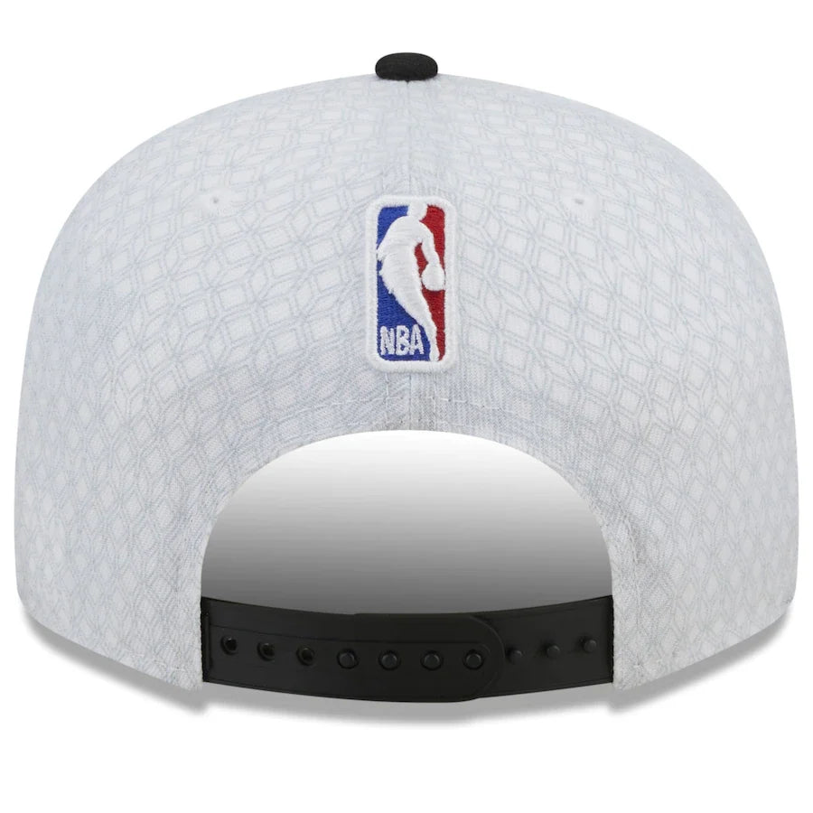 Chicago Bulls New Era Black 2022/23 City Edition Official 9FIFTY Snapback Adjustable Hat for Men product image 4, provided