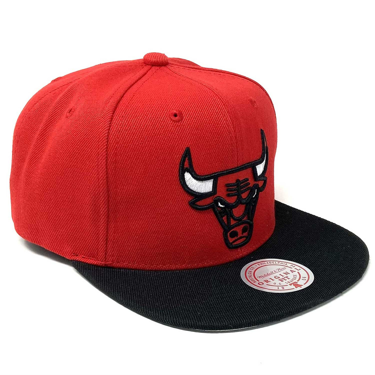 Mitchell & Ness Chicago Bulls Core Red/ Black Adjustable Snapback Hat for Men product image 2, provided for visual reference