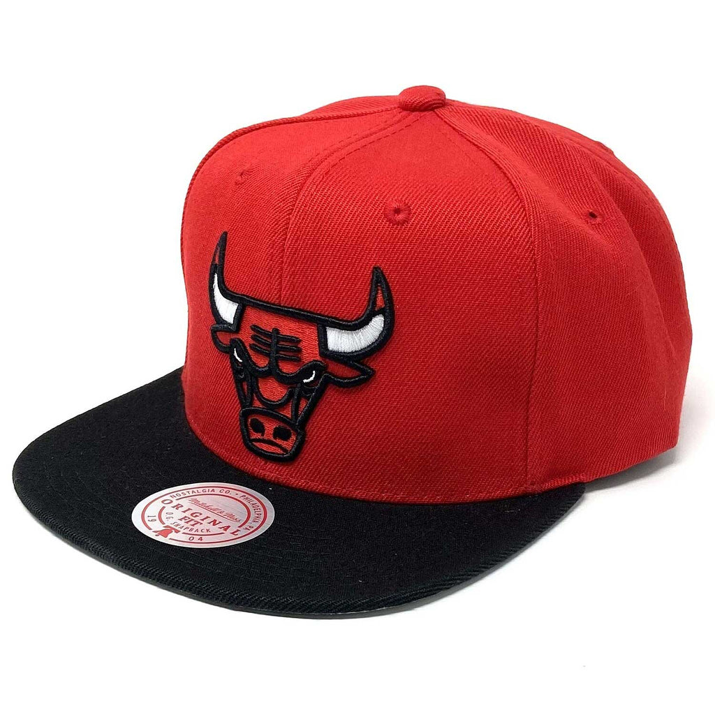 Mitchell & Ness Chicago Bulls Core Red/ Black Adjustable Snapback Hat for Men product image 1, provided for visual reference