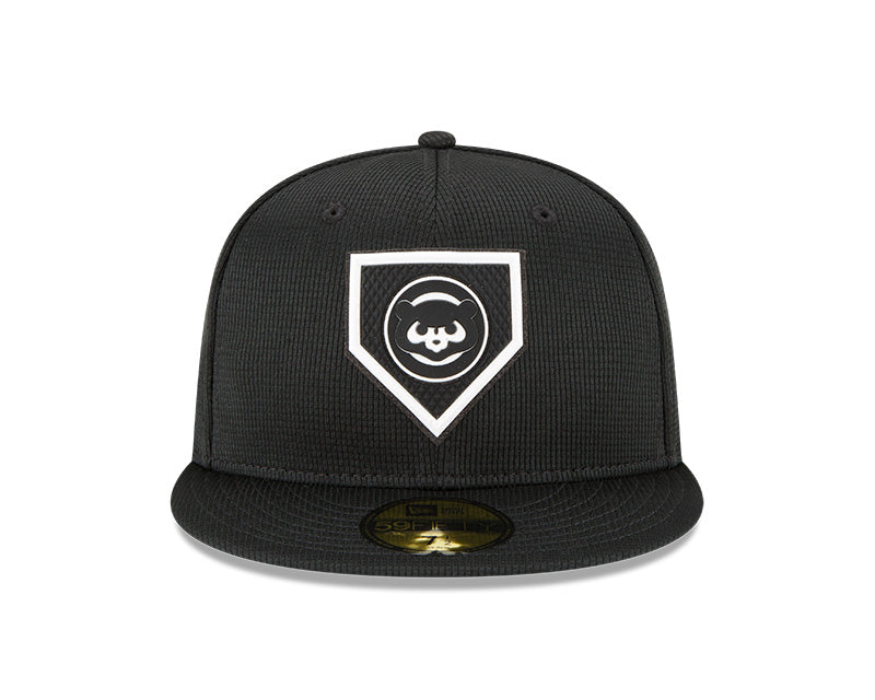 Chicago Cubs Black New Era 2022 Clubhouse Collection 59FIFTY Fitted Hat for Men product image 3, provided for visual