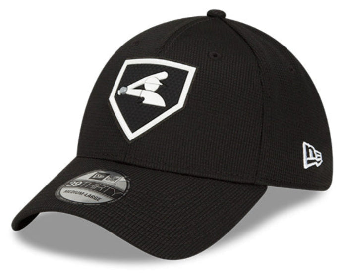Chicago White Sox New Era Black 2022 Clubhouse Black 39THIRTY Flex Hat for Men product image 1, provided for visual