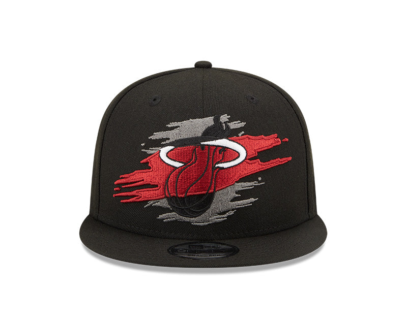 Miami Heat Logo Tear Black New Era 9FIFTY Snapback Hat product image 2, provided for visual reference and product detail