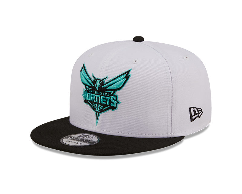 Charlotte Hornets New Era 2 Tone White and Black Color Pack 9FIFTY Snapback Hat for Men product image 1, provided for visual