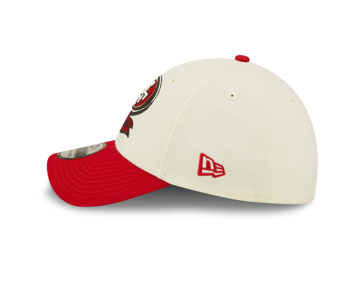 San Francisco 49ers New Era Cream/Red 2022 Sideline 39THIRTY Flex Hat for Men product image 5, provided for visual reference
