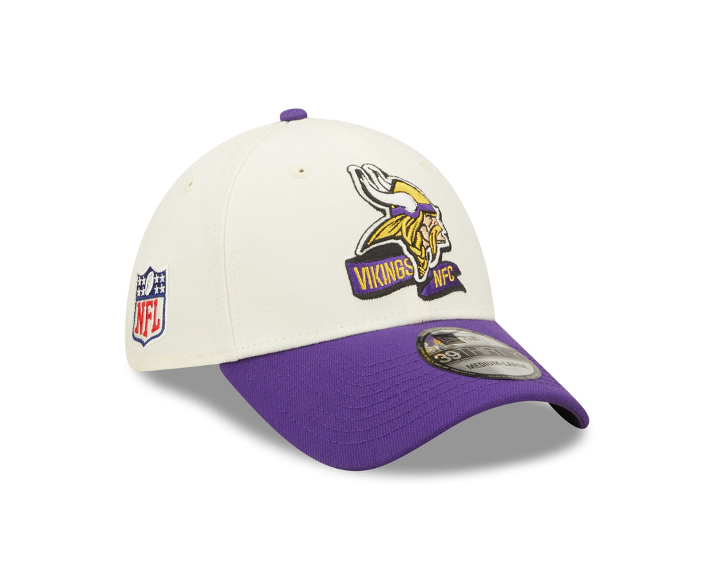 Minnesota Vikings New Era Cream/Purple 2022 Sideline 39THIRTY Flex Hat for Men product image 2, provided for visual