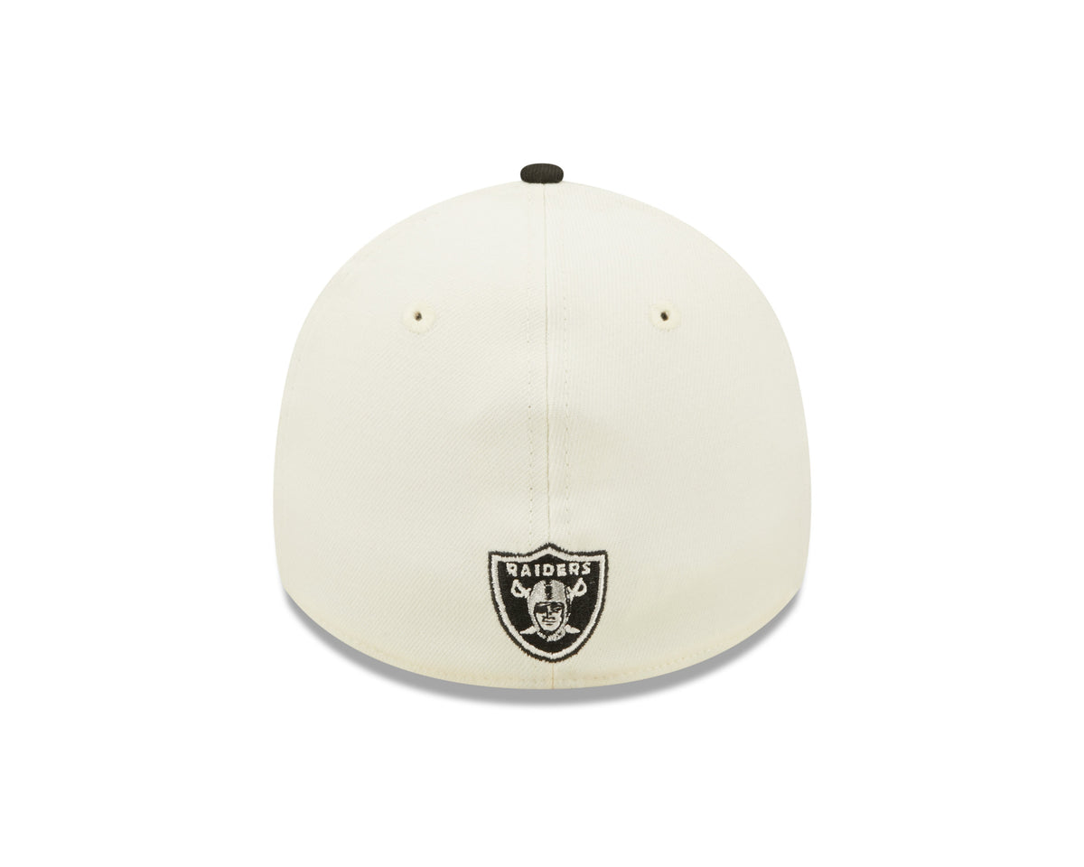 Las Vegas Raiders New Era Cream/Black 2022 Sideline 39THIRTY Flex Hat for Men product image 8, provided for visual reference