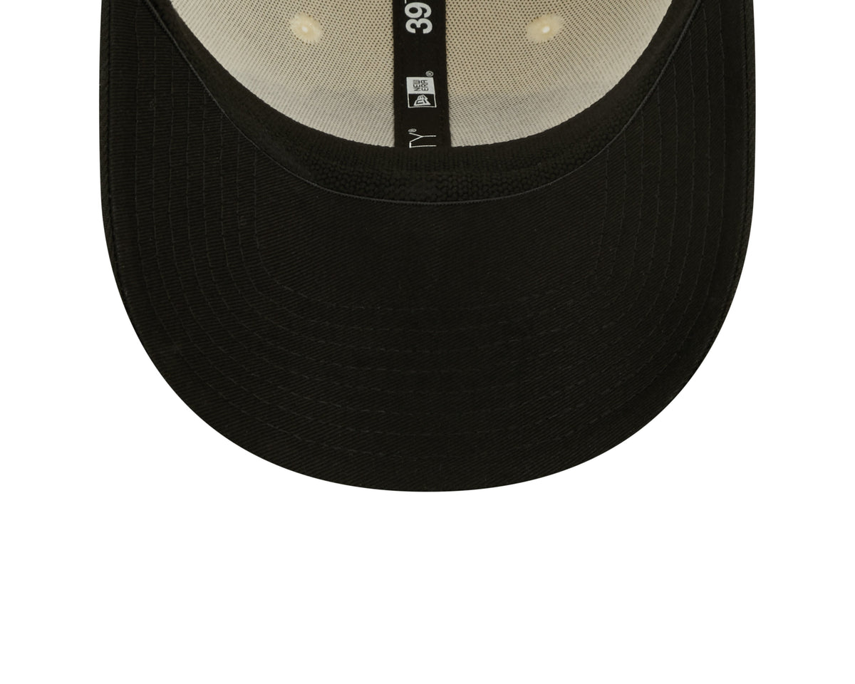Baltimore Ravens New Era Cream/Black 2022 Sideline 39THIRTY Flex Hat for Men product image 7, provided for visual reference