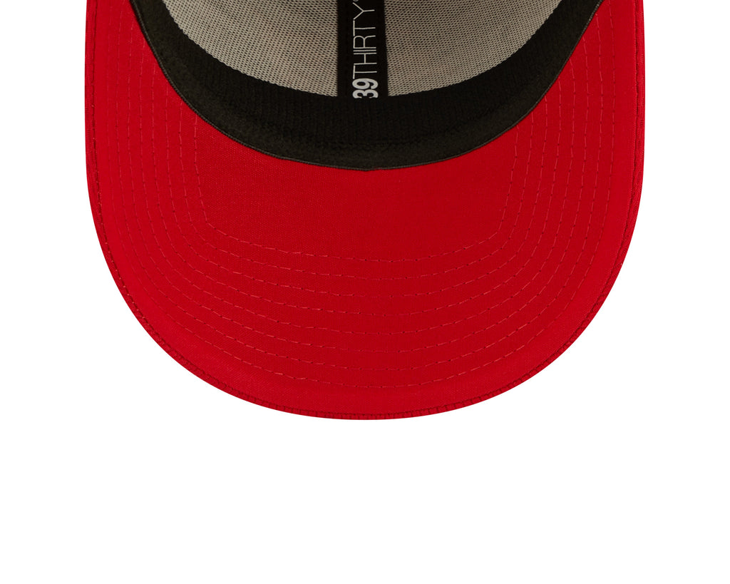 Tampa Bay Buccaneers New Era Red 2022 Sideline Coaches 39THIRTY Flex Hat for Men product image 7, provided for visual