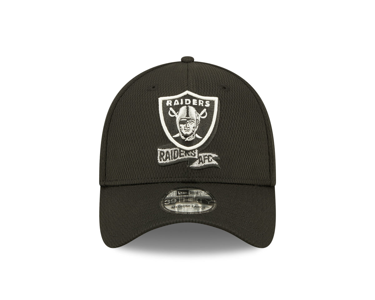 Las Vegas Raiders New Era Black 2022 Sideline Coaches 39THIRTY Flex Hat for Men product image 3, provided for visual