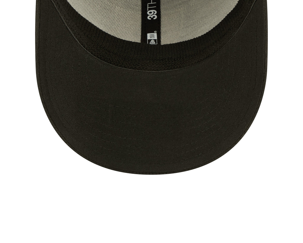 Las Vegas Raiders New Era Black 2022 Sideline Coaches 39THIRTY Flex Hat for Men product image 8, provided for visual