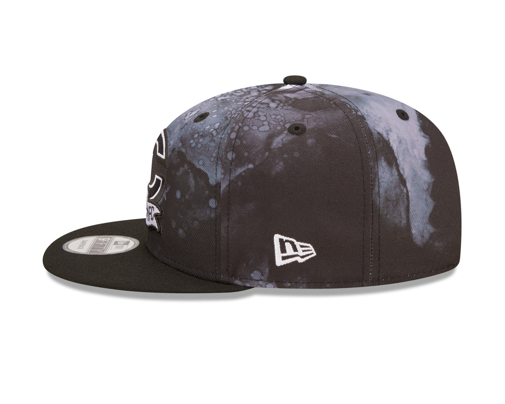 Chicago Bears New Era Black Ink 2022 NFL Sideline Primary Logo 9FIFTY Snapback Adjustable Hat for Men product image 5,