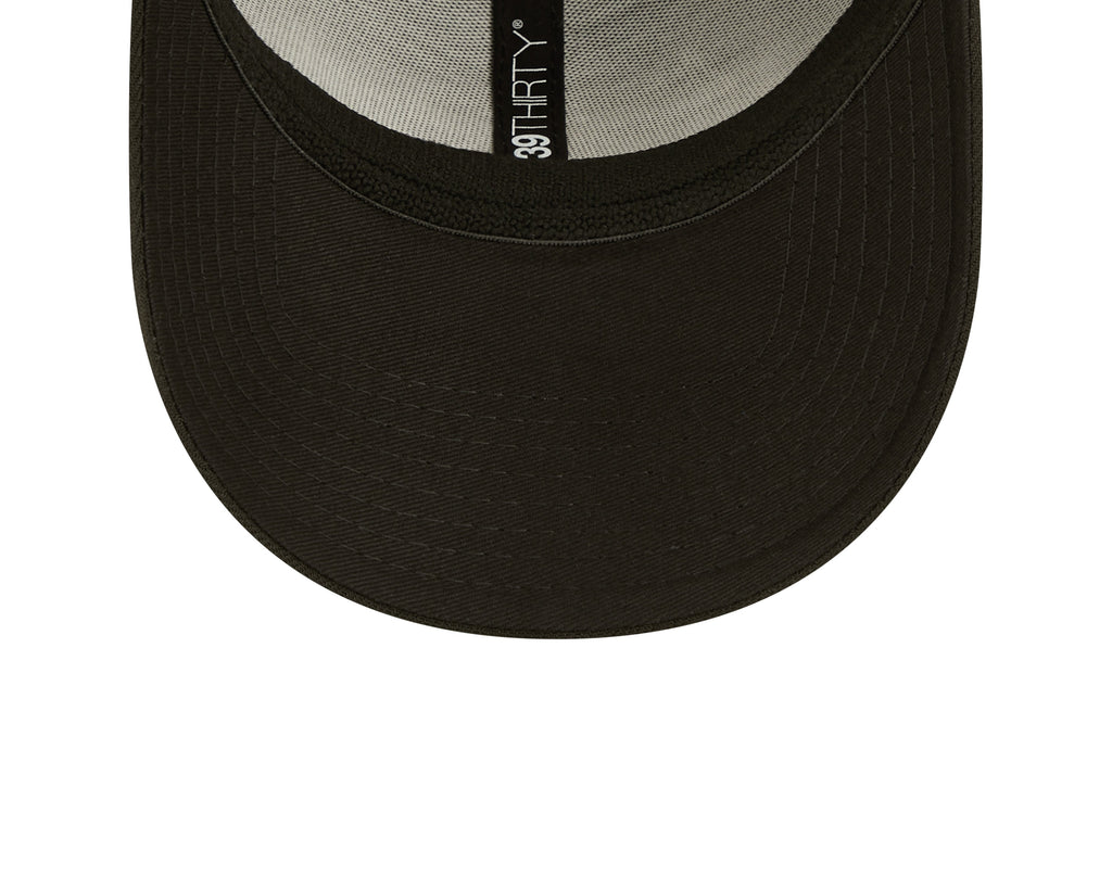 Minnesota Vikings New Era Black 2022 Sideline 39THIRTY Flex Hat for Men product image 7, provided for visual reference and
