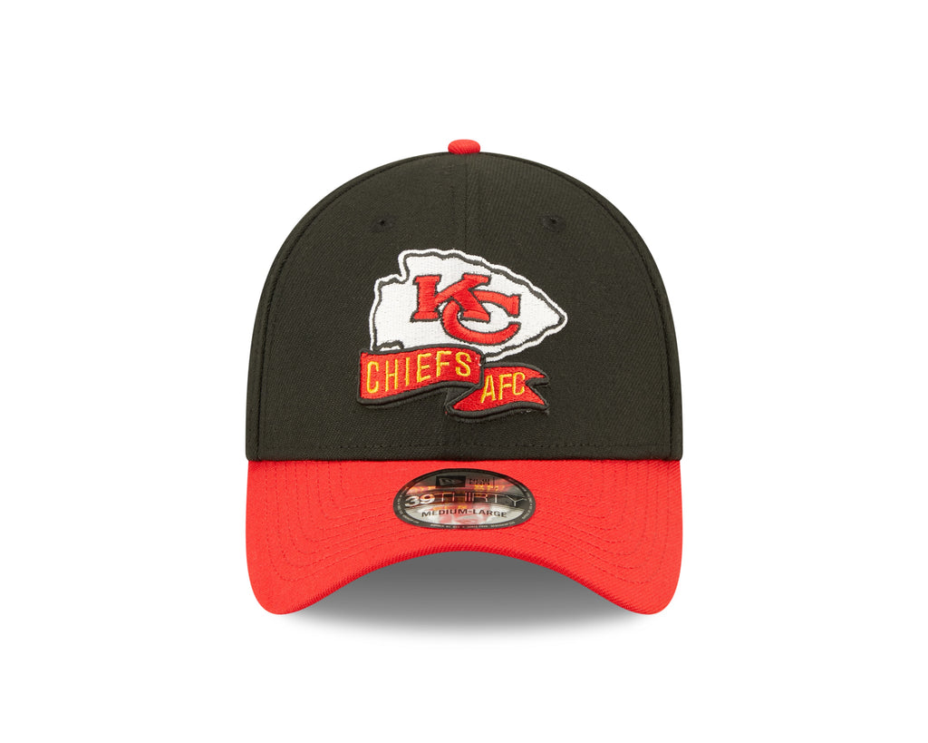 Kansas City Chiefs New Era Black/Red 2022 Sideline 39THIRTY Flex Hat for Men product image 3, provided for visual reference