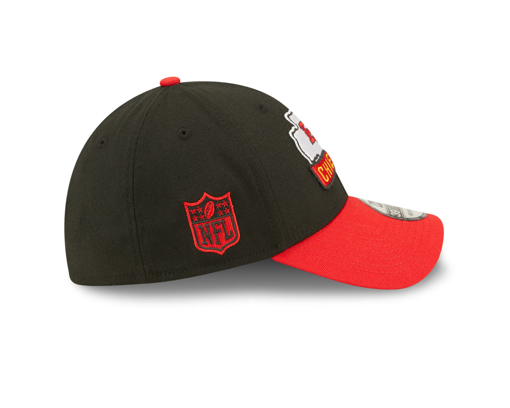 Kansas City Chiefs New Era Black/Red 2022 Sideline 39THIRTY Flex Hat for Men product image 4, provided for visual reference