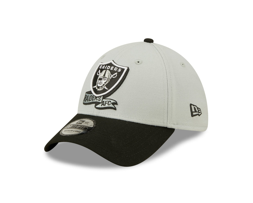 Las Vegas Raiders New Era Gray/Black 2022 Sideline 39THIRTY Flex Hat for Men product image 4, provided for visual reference
