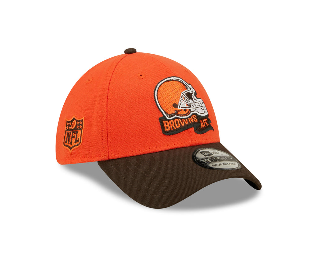 Cleveland Browns New Era Orange/Brown 2022 Sideline 39THIRTY Flex Hat for Men product image 2, provided for visual reference