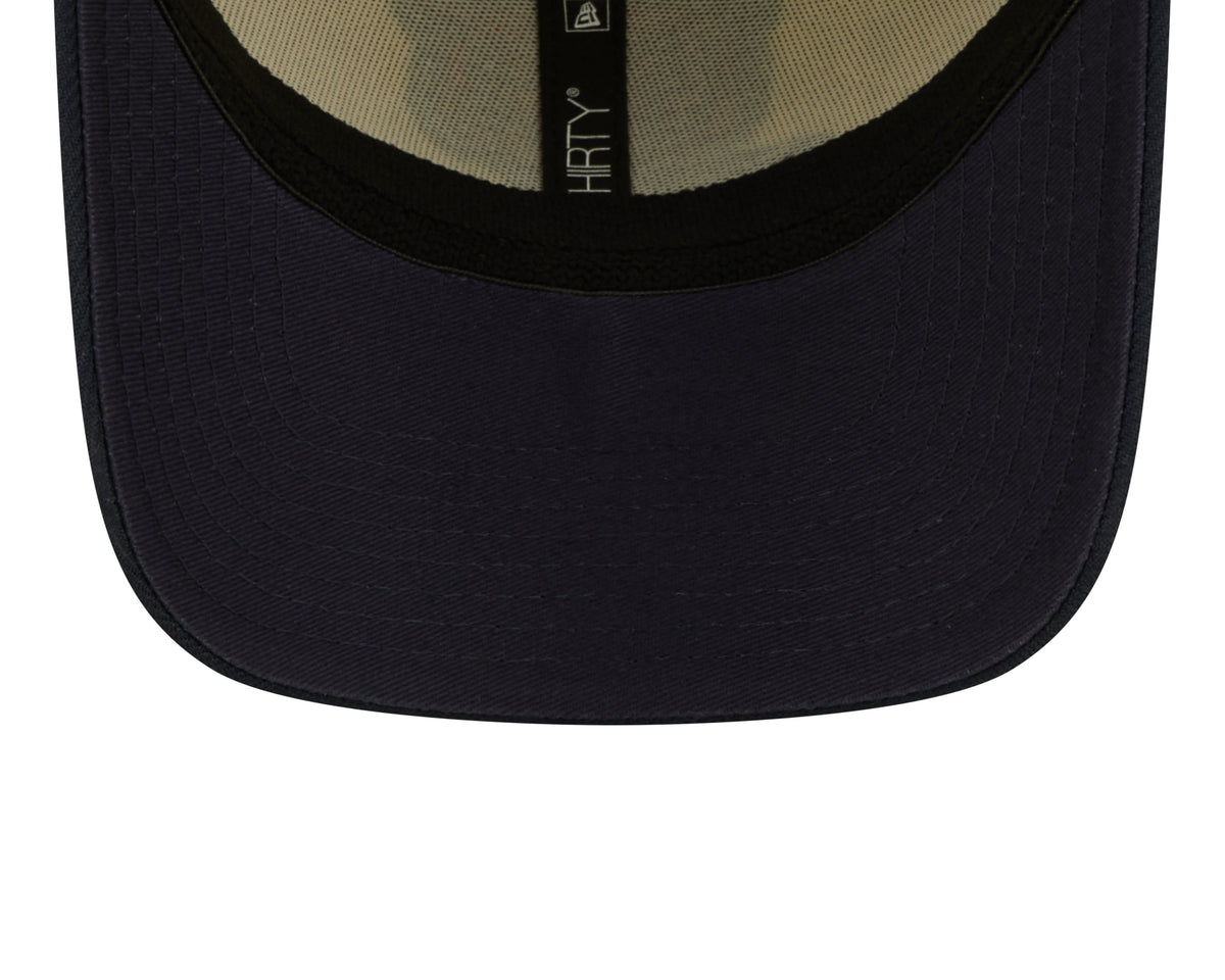 Chicago Bears Mascot Logo New Era Cream/Navy 2022 Sideline 39THIRTY Flex Hat for Men product image 7, provided for visual