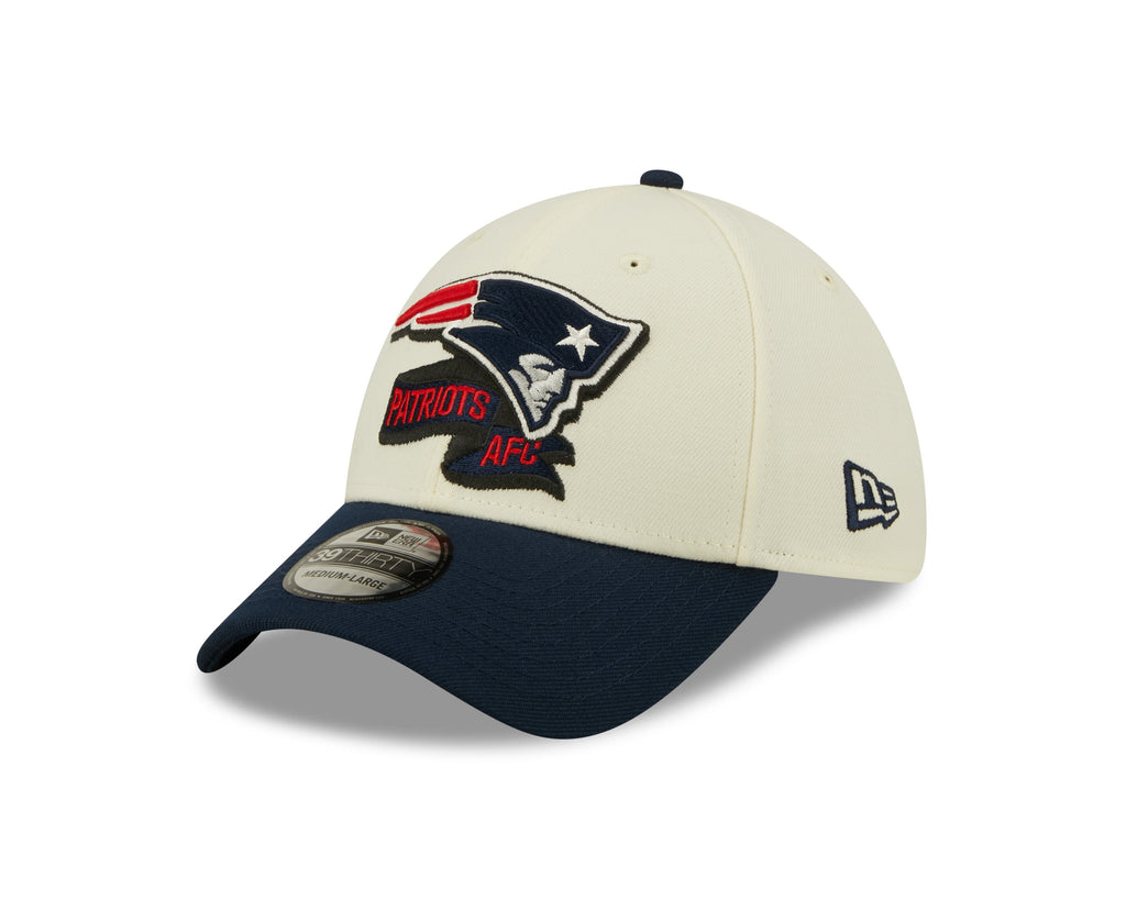 New England Patriots New Era Cream/Navy 2022 Sideline 39THIRTY Flex Hat for Men product image 4, provided for visual