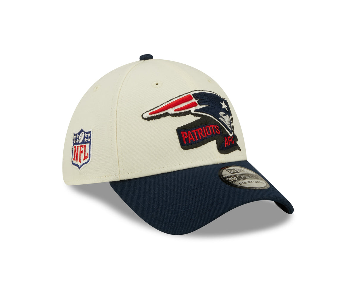 New England Patriots New Era Cream/Navy 2022 Sideline 39THIRTY Flex Hat for Men product image 2, provided for visual