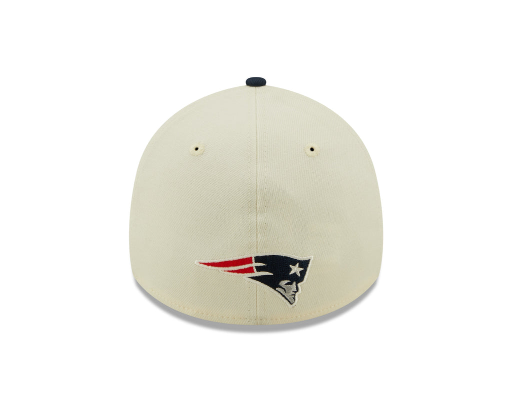 New England Patriots New Era Cream/Navy 2022 Sideline 39THIRTY Flex Hat for Men product image 7, provided for visual
