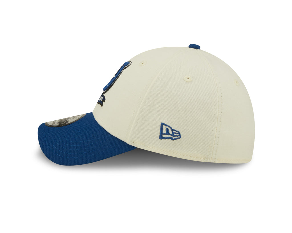 Indianapolis Colts New Era Cream/Royal 2022 Sideline 39THIRTY Flex Hat for Men product image 5, provided for visual