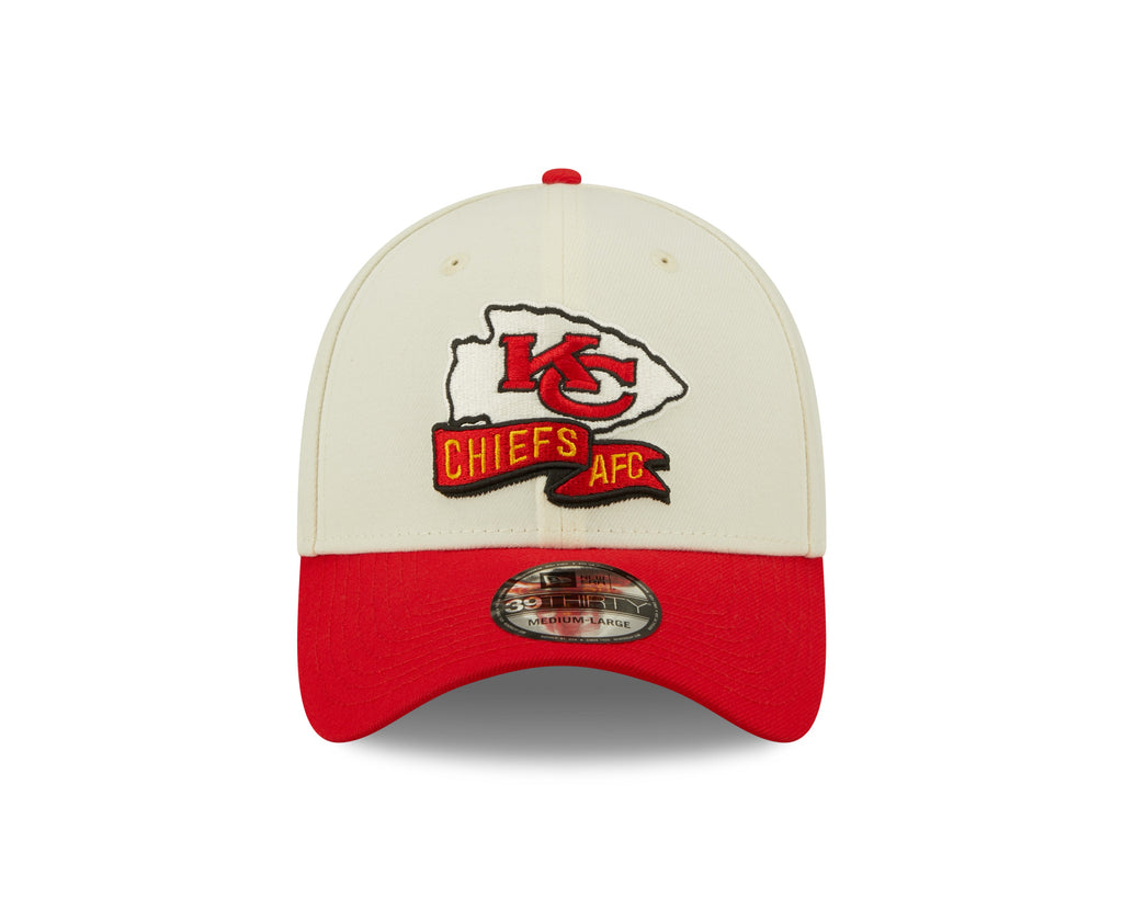 Kansas City Chiefs New Era Cream/Red 2022 Sideline 39THIRTY Flex Hat for Men product image 3, provided for visual reference