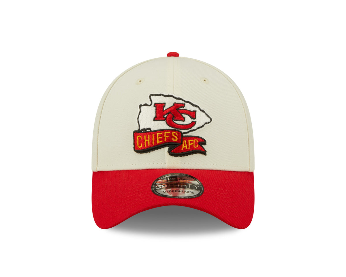 Kansas City Chiefs New Era Cream/Red 2022 Sideline 39THIRTY Flex Hat for Men product image 3, provided for visual reference