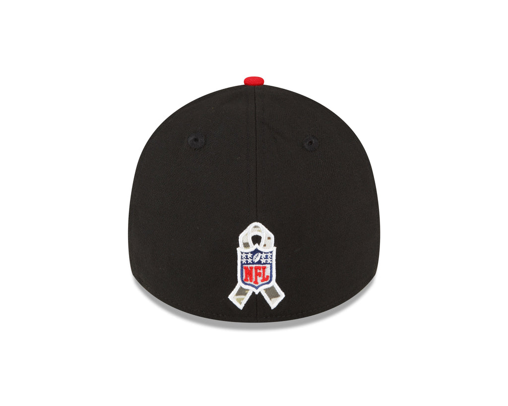 Tampa Bay Buccaneers New Era Black 2022 Salute to Service 39THIRTY Flex Hat for Men product image 6, provided for visual