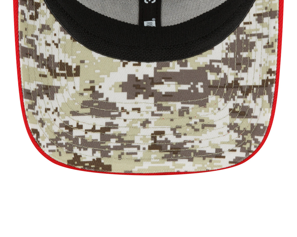 Tampa Bay Buccaneers New Era Black 2022 Salute to Service 39THIRTY Flex Hat for Men product image 7, provided for visual