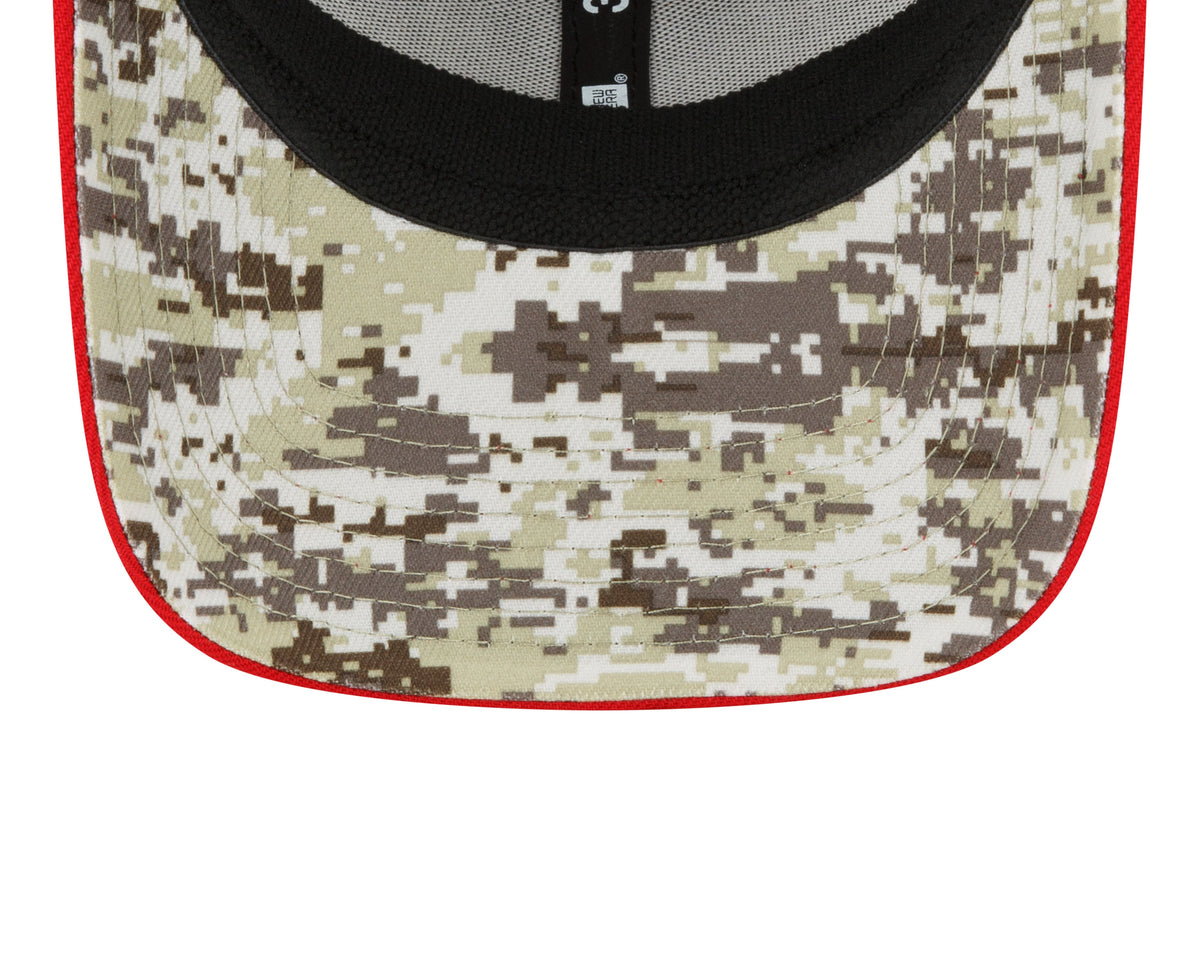 Tampa Bay Buccaneers New Era Black 2022 Salute to Service 39THIRTY Flex Hat for Men product image 7, provided for visual