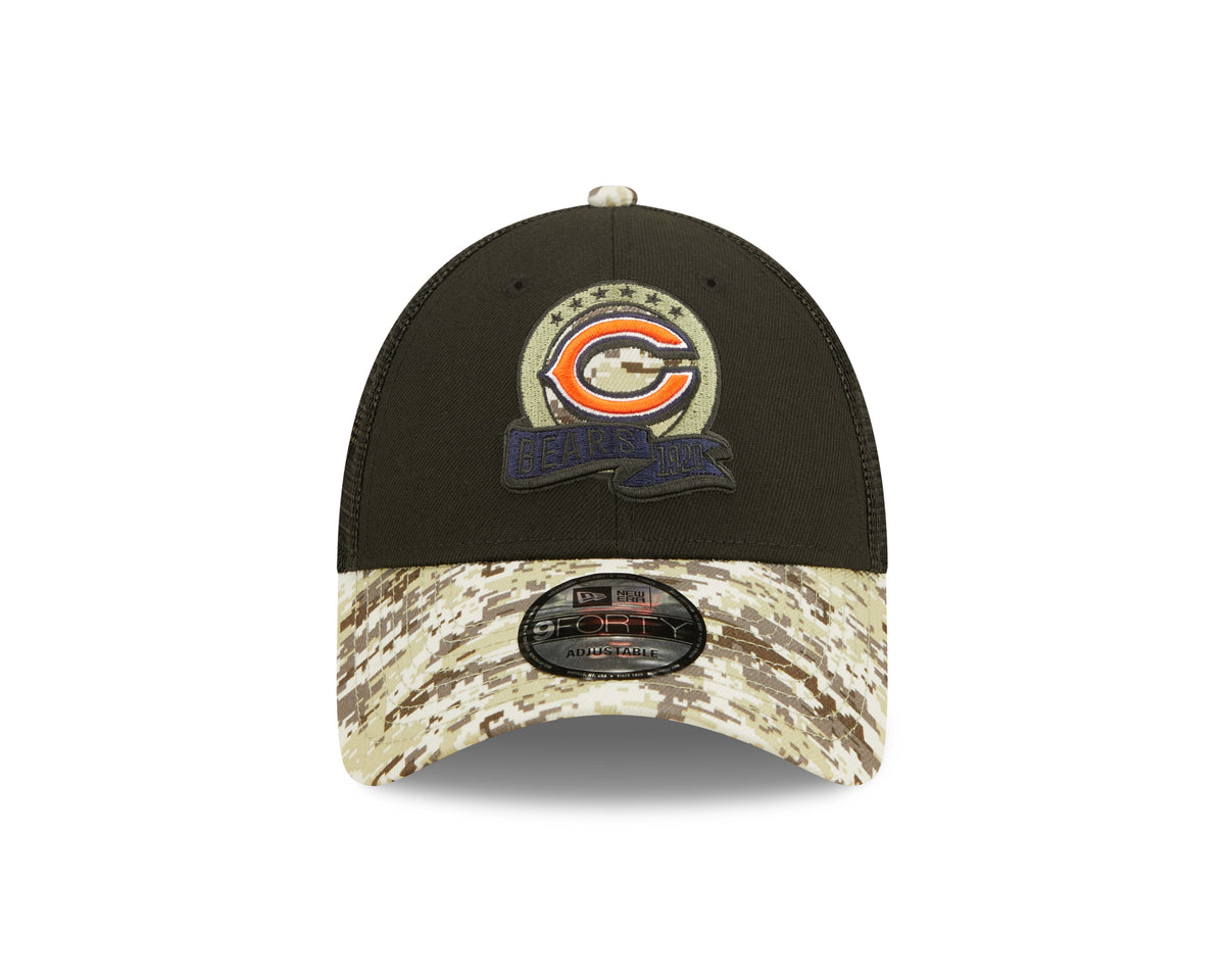 Chicago Bears New Era Black/Camo Primary Logo NFL 2022 Salute To Service Trucker 9FORTY Snapback Adjustable Hat for Men