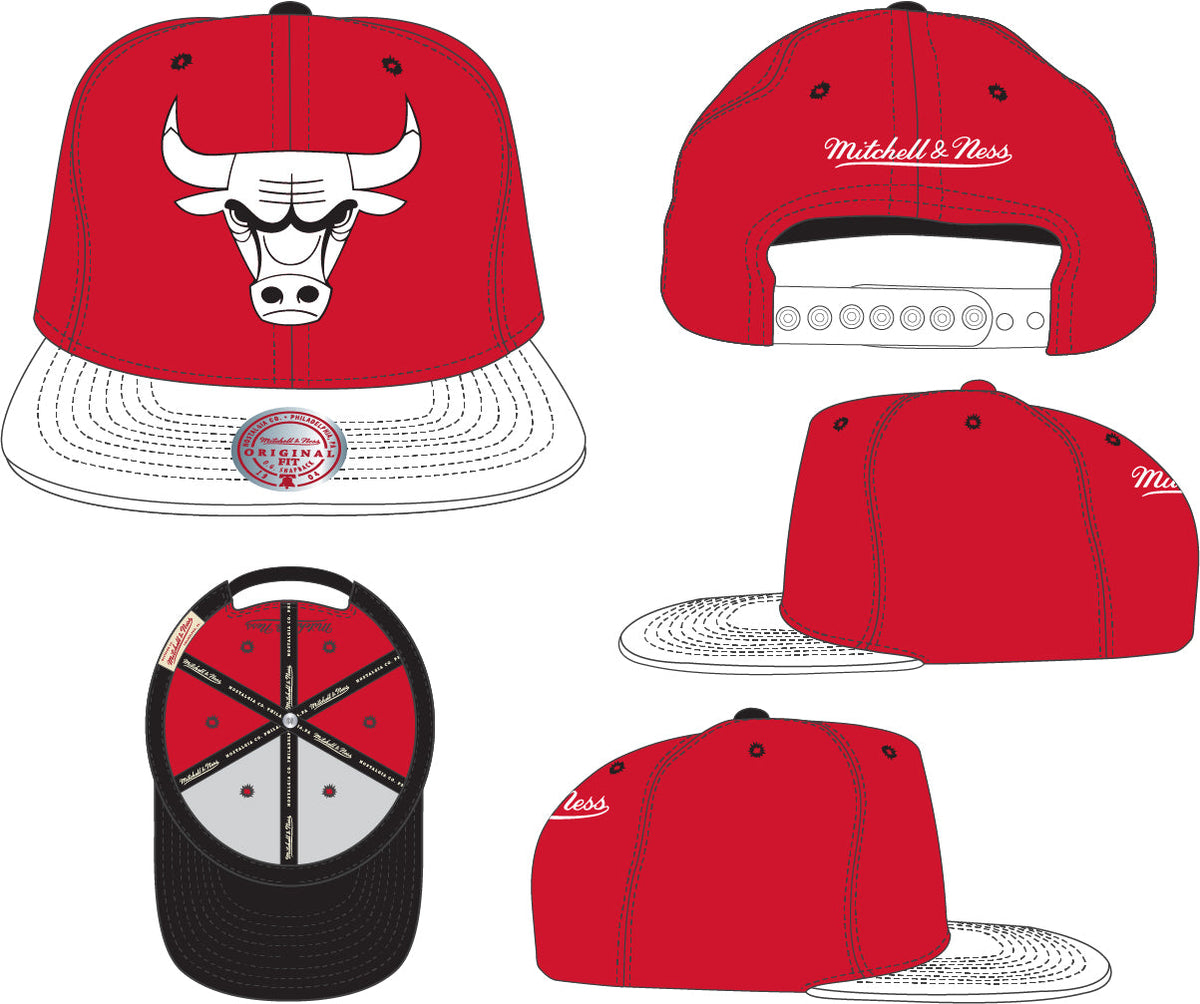 Mitchell & Ness Chicago Bulls NBA Cardinal Red 2 Tone Adjustable Snapback Hat for Men product image 6, provided for visual