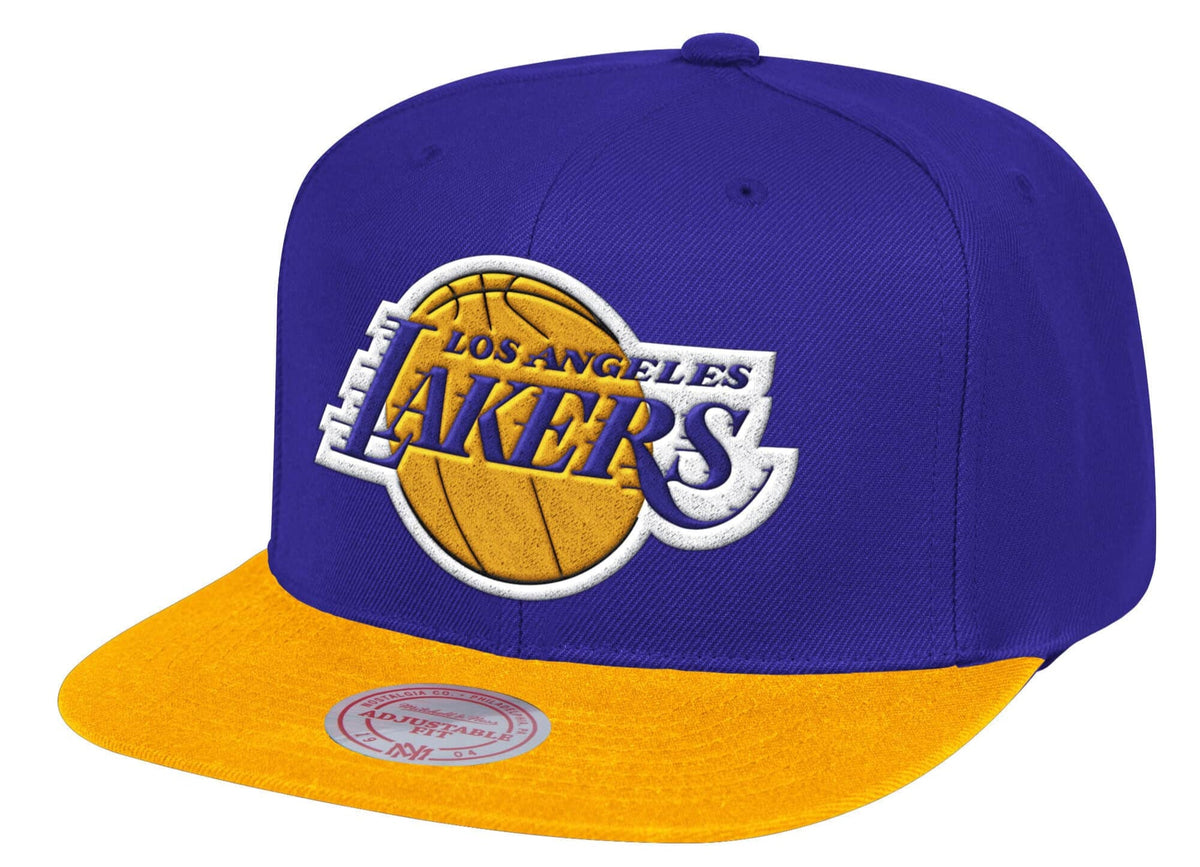 Mens NBA Los Angeles Lakers Purple/Gold Wool 2 Tone Snapback Hat By Mitchell And Ness product image 1, provided for visual