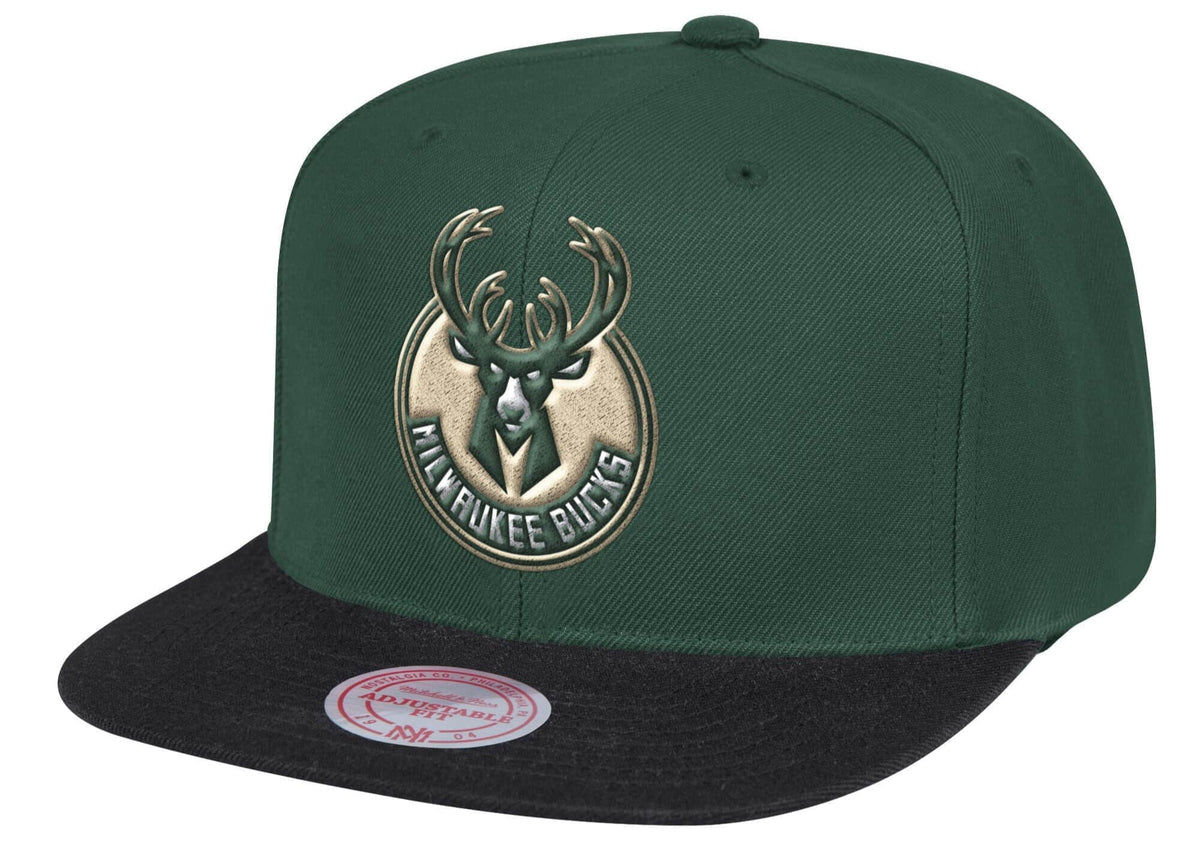 Milwaukee Bucks Mitchell & Ness Hunter Green/Black Two-Tone Wool Snapback Hat for Men product image 1, provided for visual