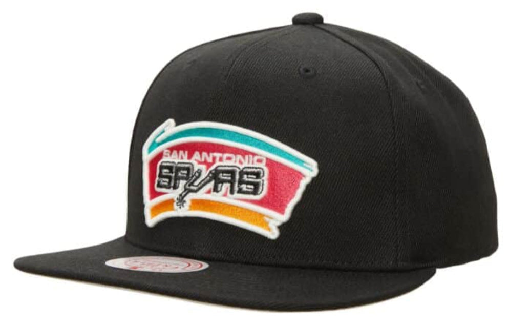 Mitchell & Ness San Antonio Spurs Hardwood Classics Black Adjustable Snapback Hat for Men product image 1, provided for