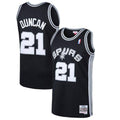 Mens San Antonio Spurs Tim Duncan Mitchell & Ness Black 1998-99 Hardwood Classics Swingman Jersey product image 1, provided