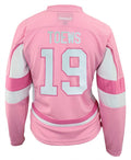Youth Girls Jonathan Toews Chicago Blackhawks Pink Replica Player Jersey product image 1, provided for visual reference and