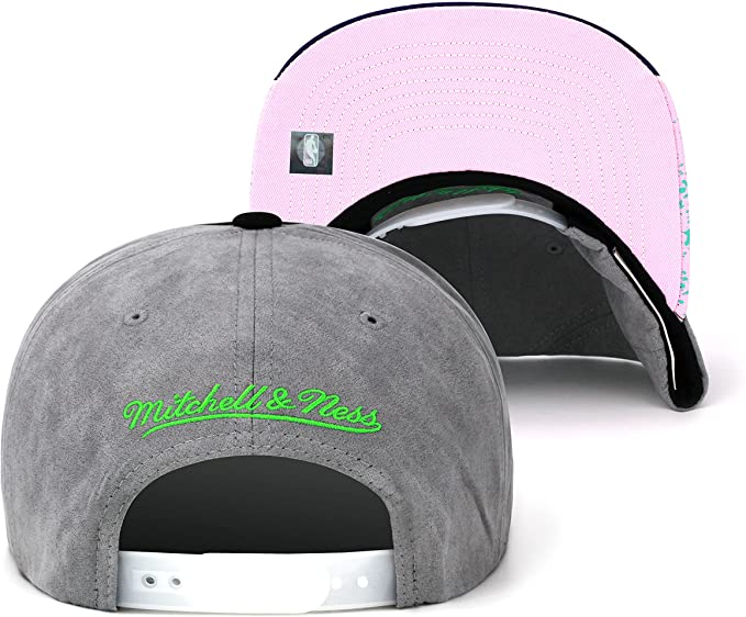Chicago Bulls Day 5 Bel-Air Mitchell & Ness Snapback Hat product image 4, provided for visual reference and product detail