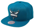 Mitchell & Ness Charlotte Hornets Core Teal Adjustable Snapback Hat for Men product image 1, provided for visual reference