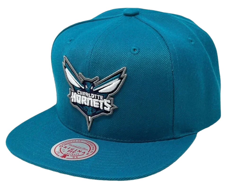 Mitchell & Ness Charlotte Hornets Core Teal Adjustable Snapback Hat for Men product image 1, provided for visual reference