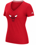 Chicago Bulls Womens Ultimate 6" Logo T-Shirt product image 1, provided for visual reference and product detail review