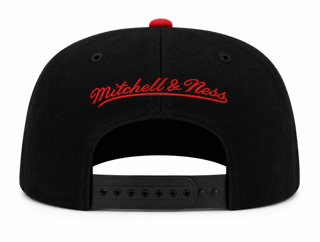 Mitchell & Ness Black/Red Toronto Raptors Hardwood Classics Snapshot Adjustable Snapback Hat for Men product image 2,