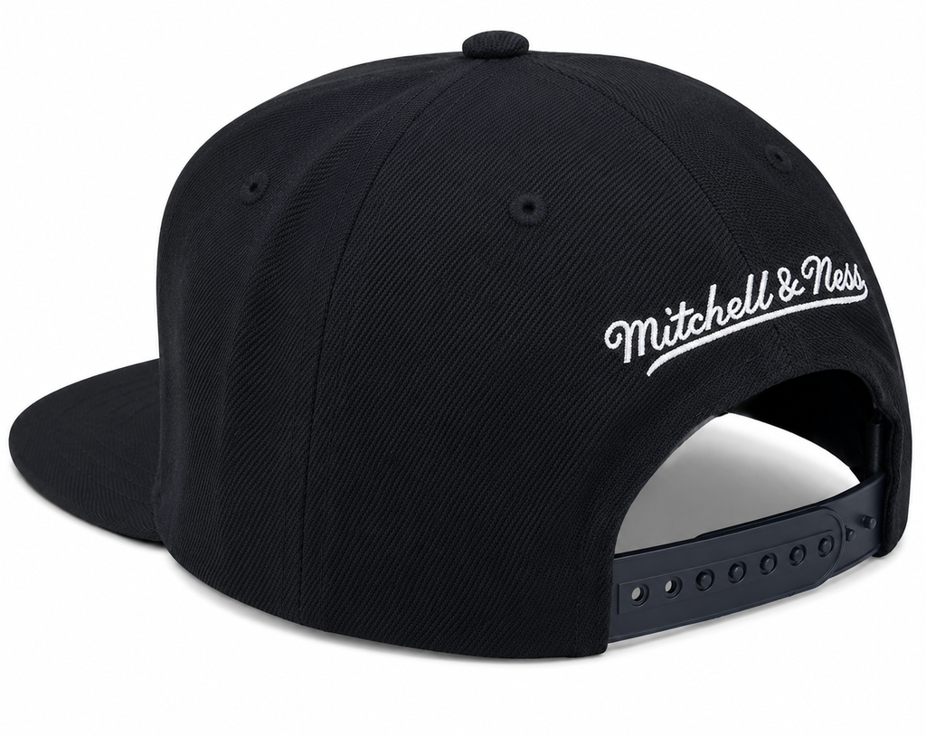 Brooklyn Nets NBA XL BWG Mitchell & Ness Snapback Hat for Men product image 3, provided for visual reference and product